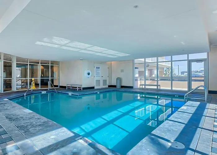 Crystal Tower 1802 Apartment Gulf Shores